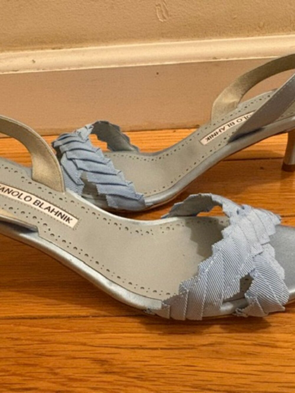 Manolo Blahnik Ligra Slingback Heeled Sandals, Sz 9, NIB - Picture 9 of 11